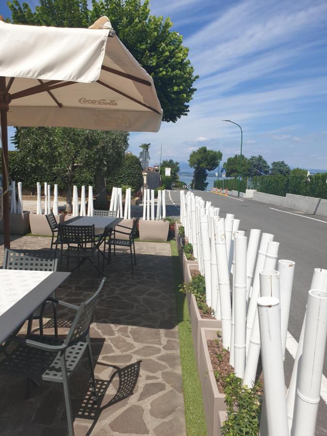 Hotel La Favorita Peschiera del Garda Esterno foto