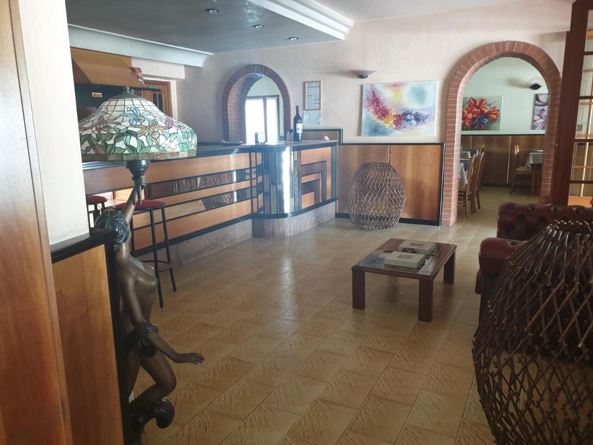 Hotel La Favorita Peschiera del Garda Esterno foto