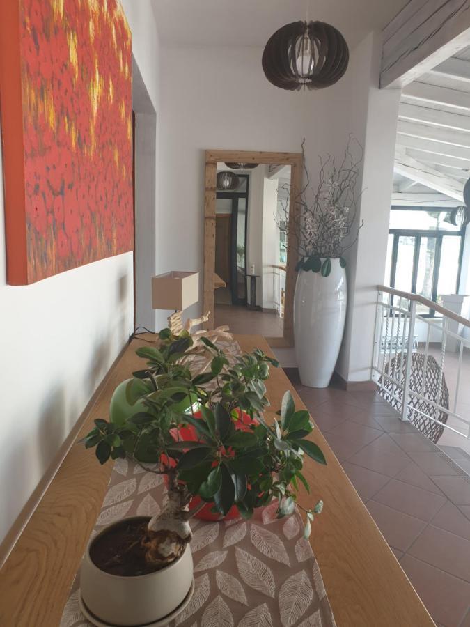 Hotel La Favorita Peschiera del Garda Esterno foto