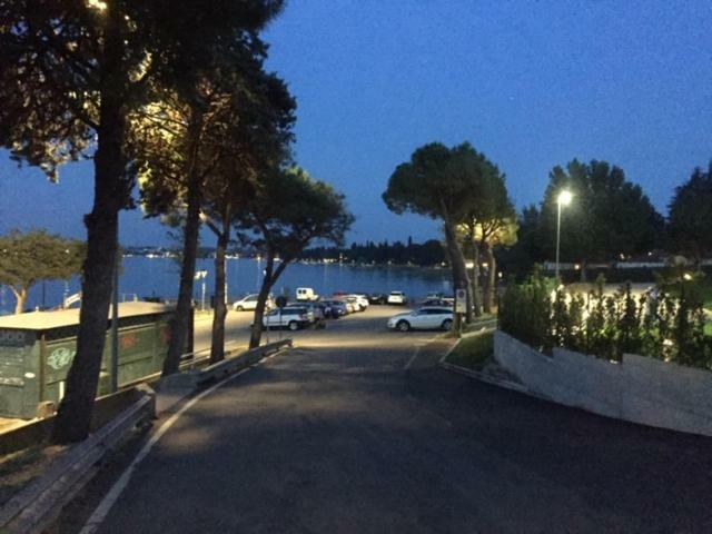 Hotel La Favorita Peschiera del Garda Esterno foto